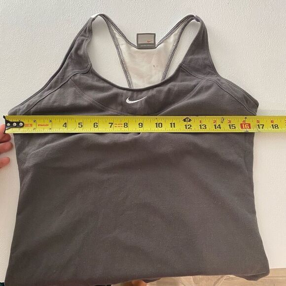 Nike Dri-Fit Black Racerback Tank Top Women’s XL Activewear Gym Yoga - Picture 6 of 7